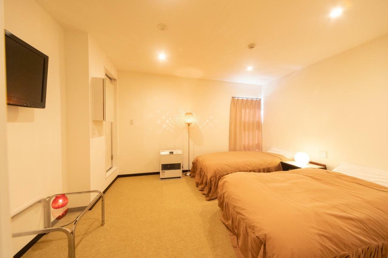 Kagura White Horse Inn Yuzawa  Zimmer foto